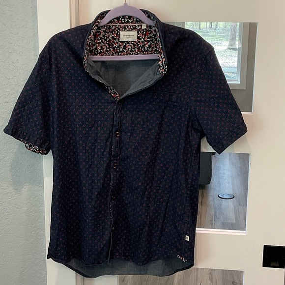 7 Diamonds Other - 7 Diamonds Navy and Red Patterned Button Down Shirt Size L
